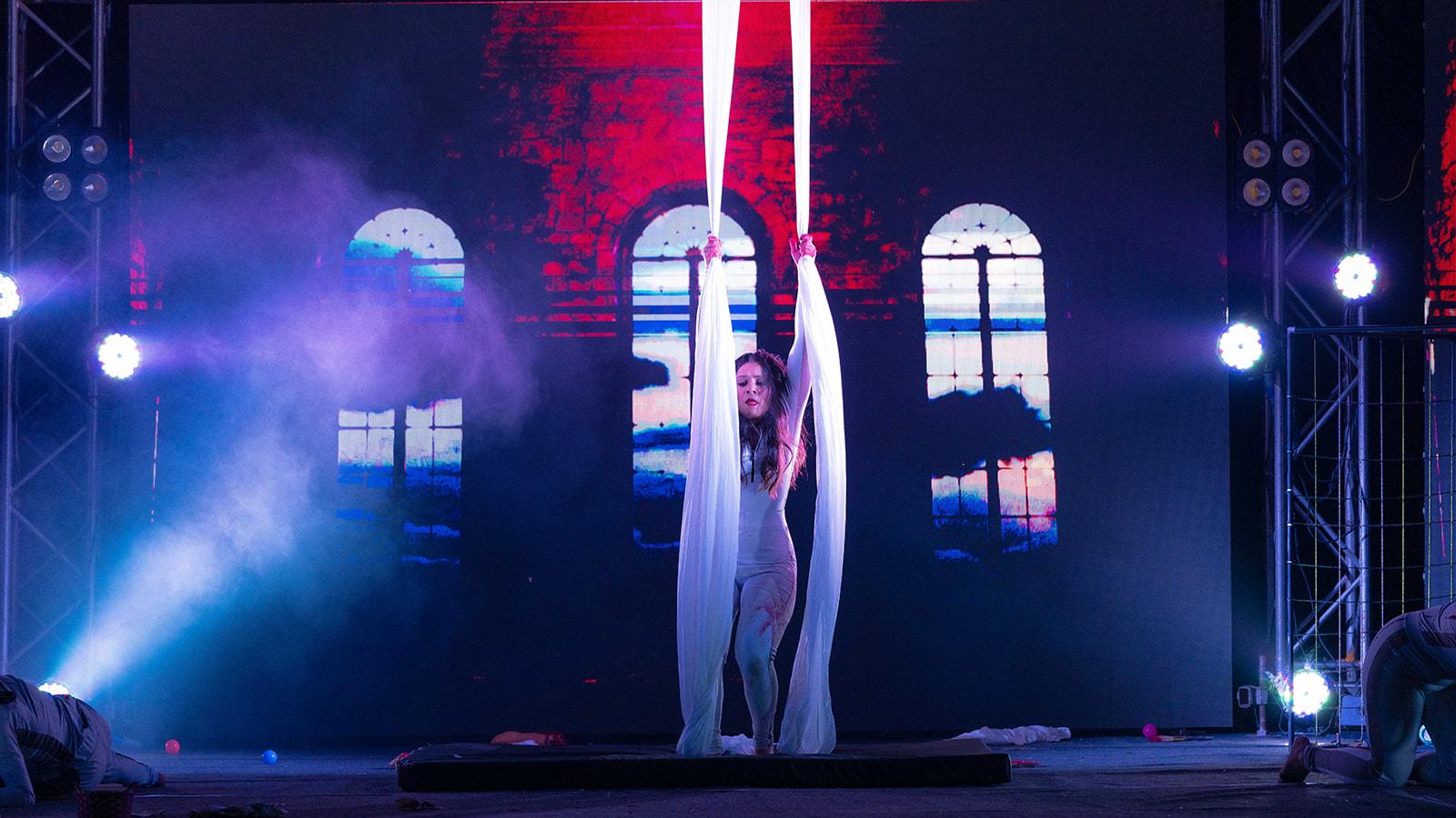 Aerial Arts In Image